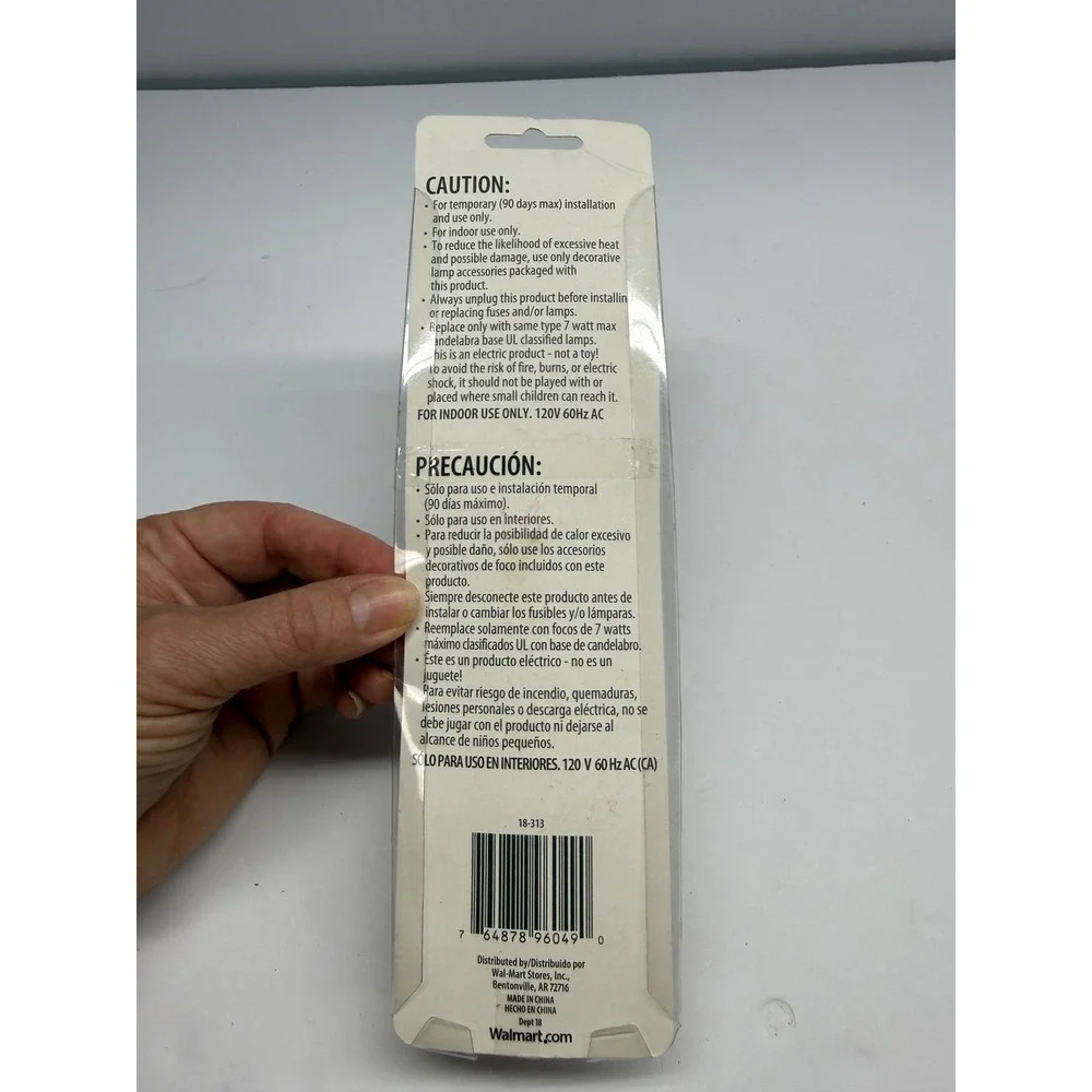 Holiday Time 4 Foot Replacement Light Cord with Bulb White 18-313 Indoor Use